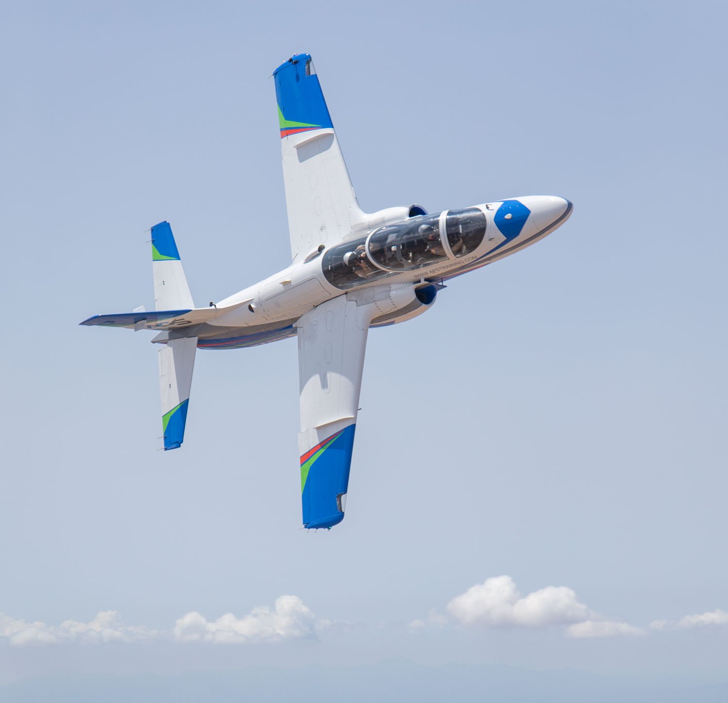 S211 Marchetti Jet UPRT Platform